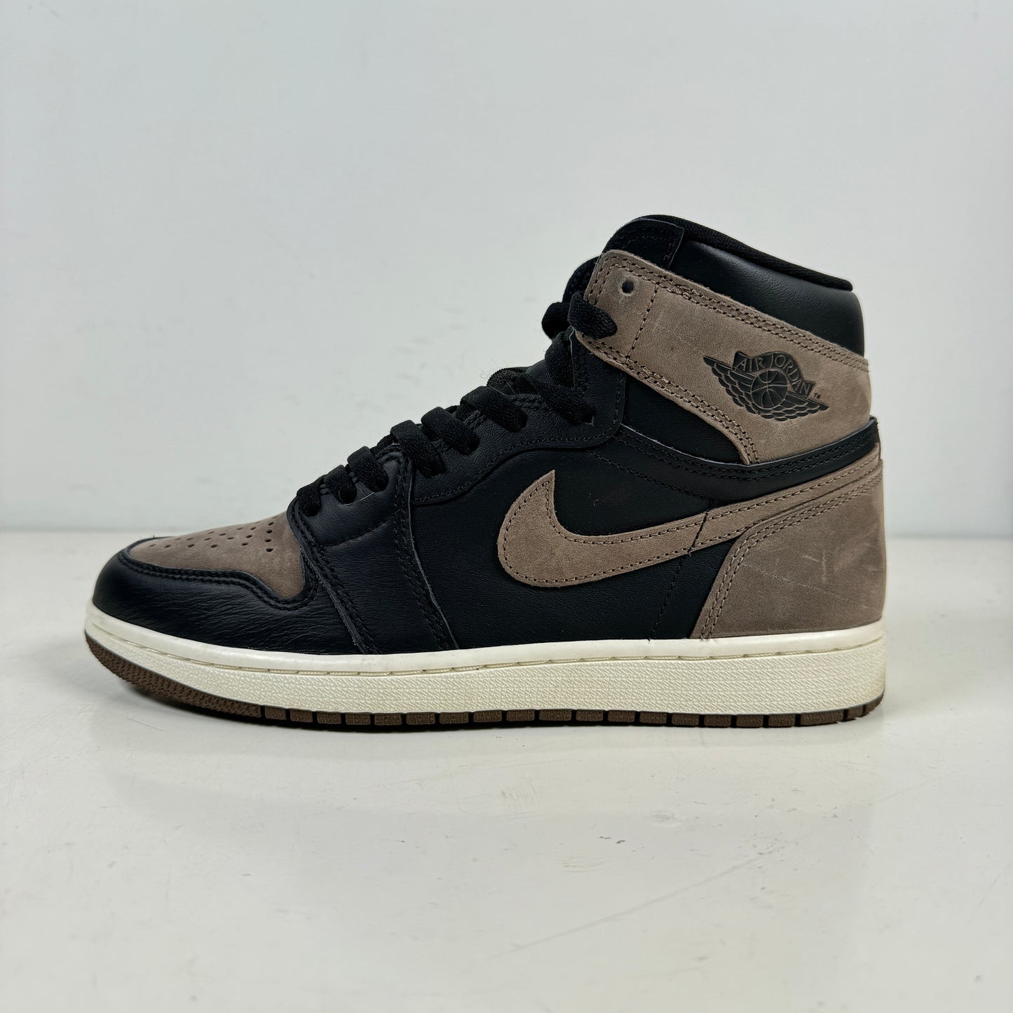 DZ5485 020 Jordan 1 Retro High OG Palomino [USED] - 8.5 M (Used)