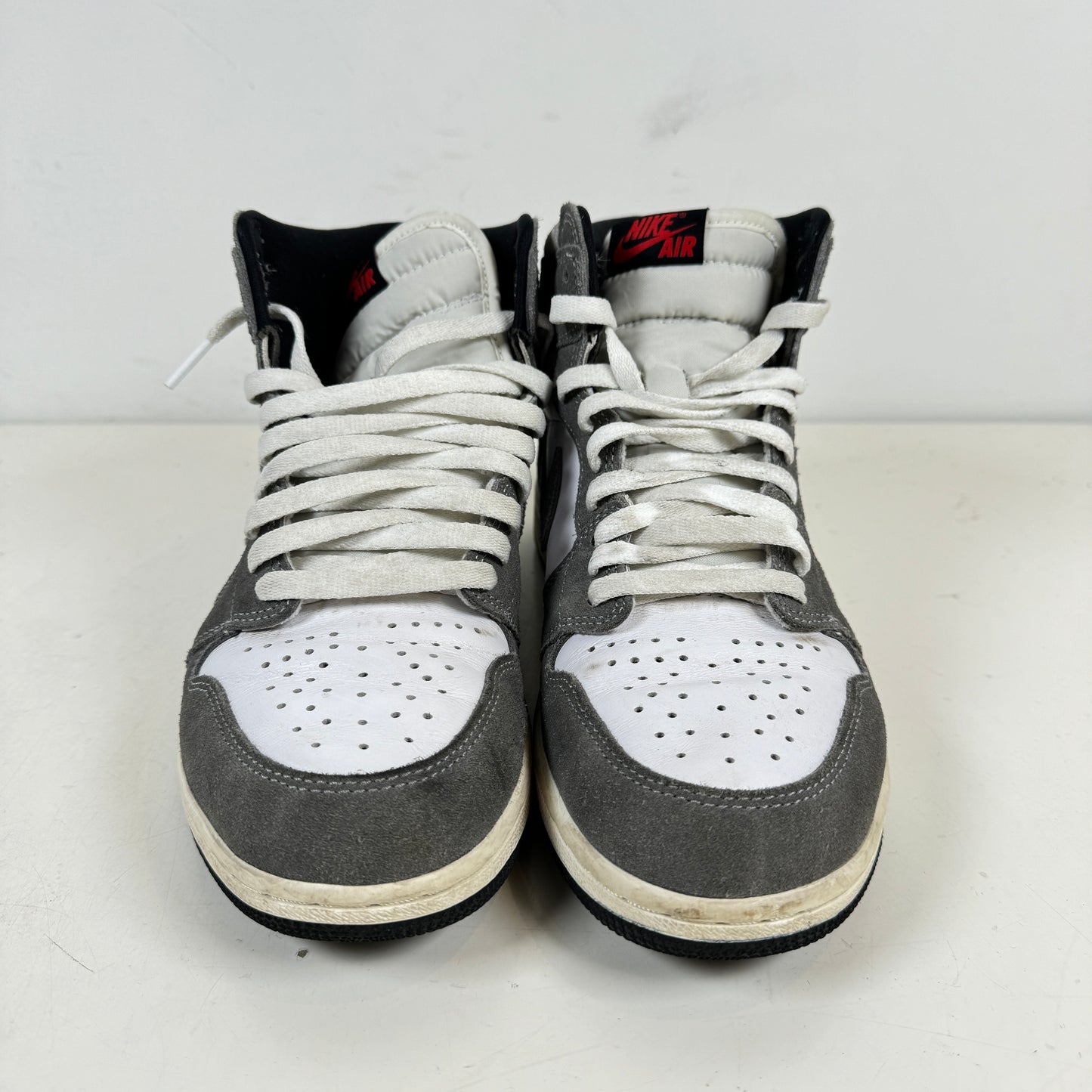 DZ5485 051 Jordan 1 Retro High OG Washed Black [USED] - 8.5 M (Used)