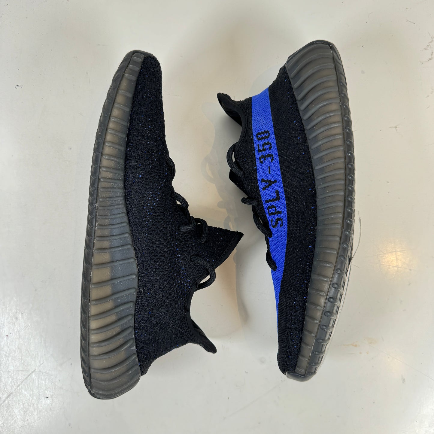 GY7164 Adidas Yeezy Boost 350 V2 Dazzling Blue [USED] - 10 M (Used)