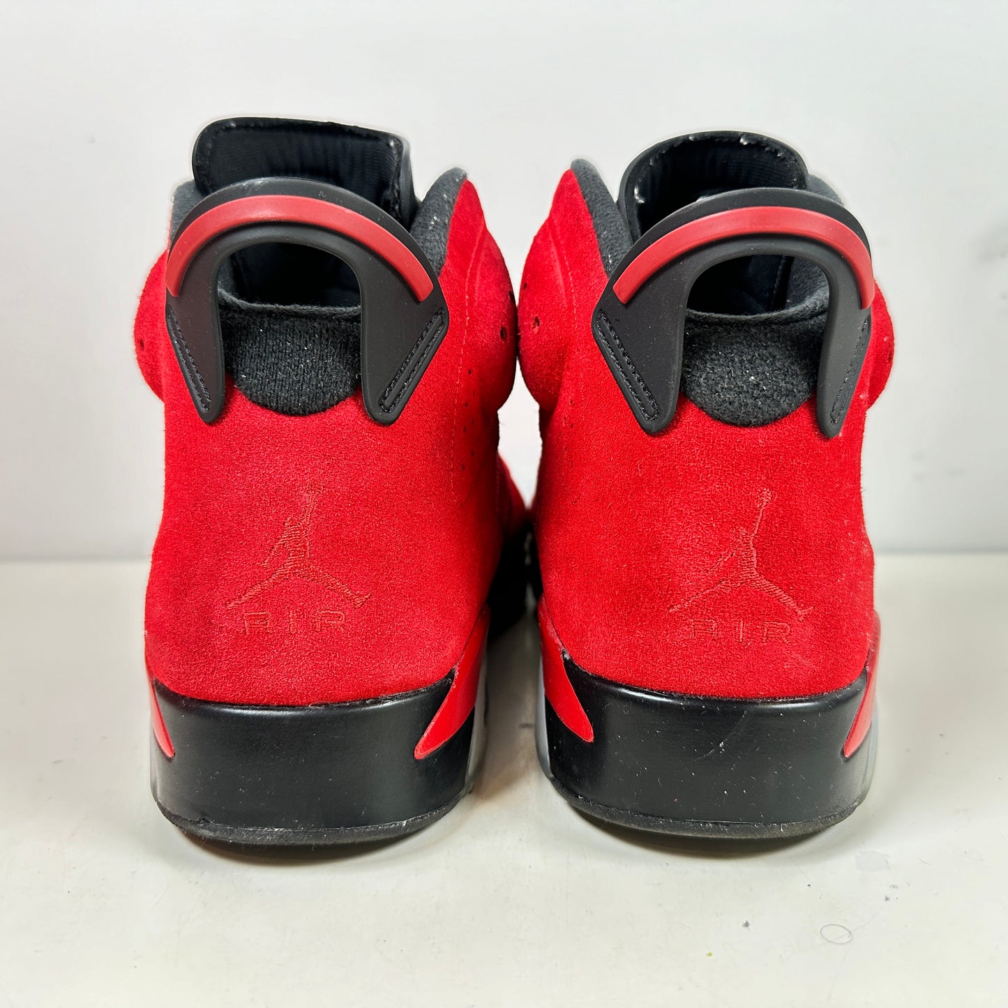 CT8529 600  Jordan 6 Retro Toro Bravo [USED] - 11.5 M (Used)