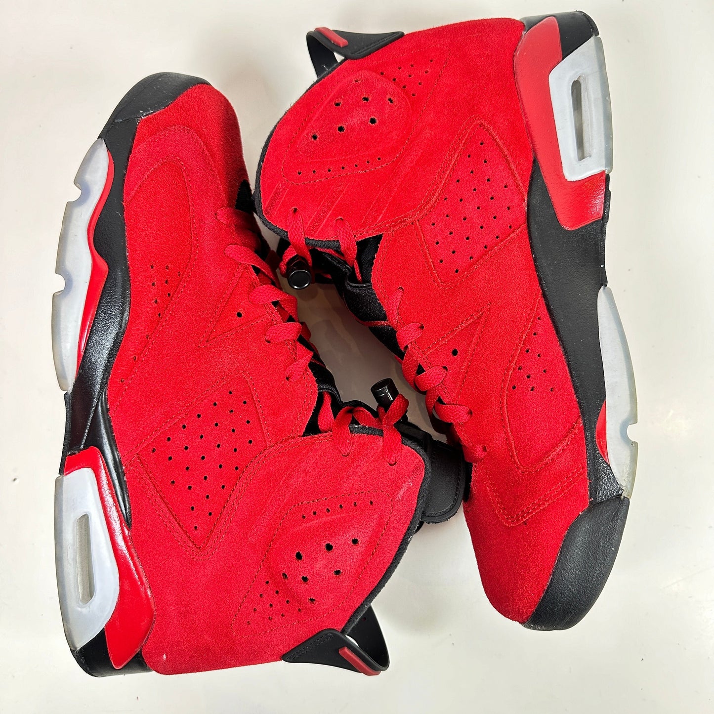 CT8529 600  Jordan 6 Retro Toro Bravo [USED] - 11.5 M (Used)