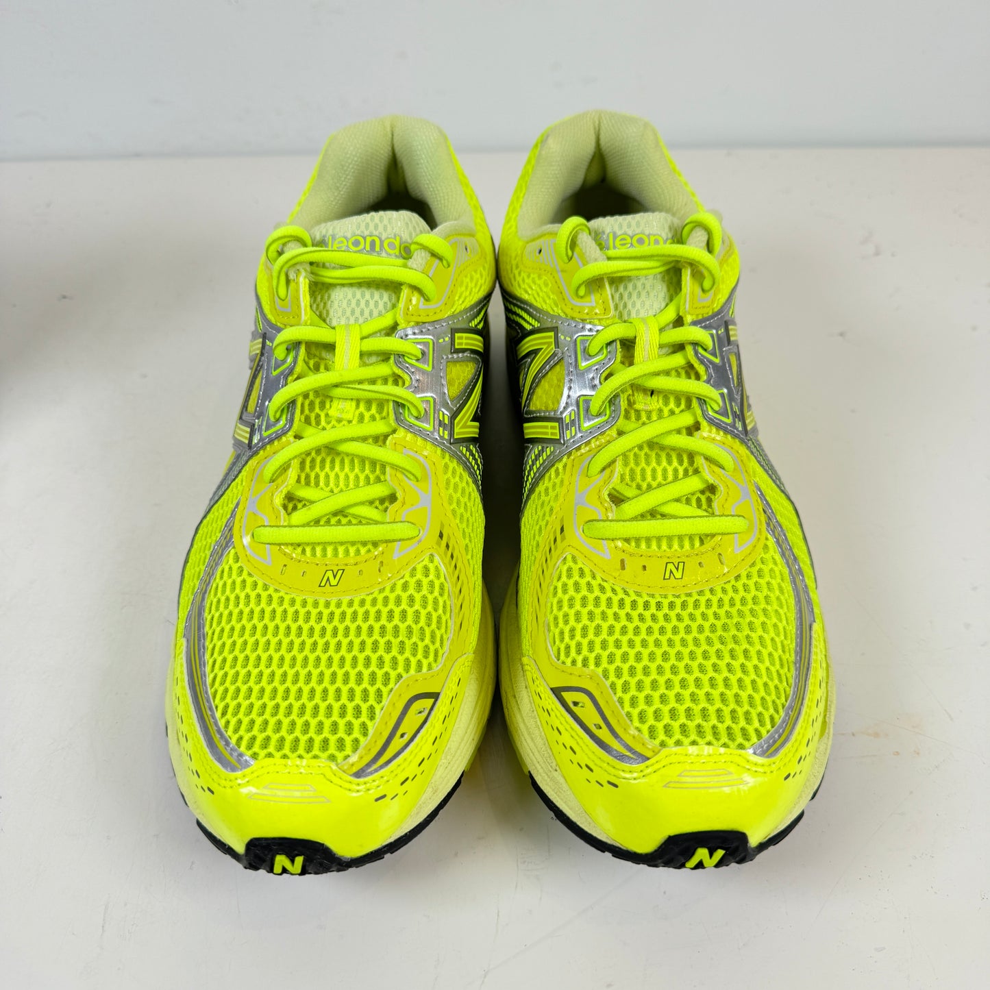 ML860AE2 New Balance 860v2 Aime Leon Dore Yellow [USED] - 11.5 M (Used)