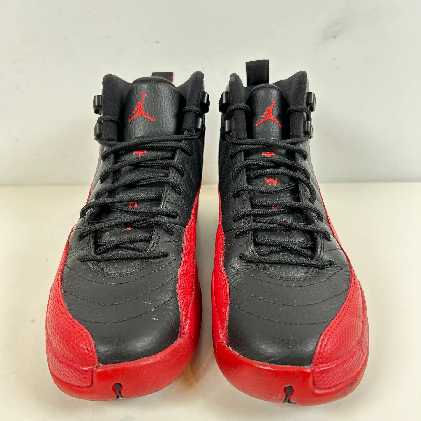 153265 002 Jordan 12 Retro Flu Game (2016) (GS) [USED] - 7 Y (Used) (No Box)