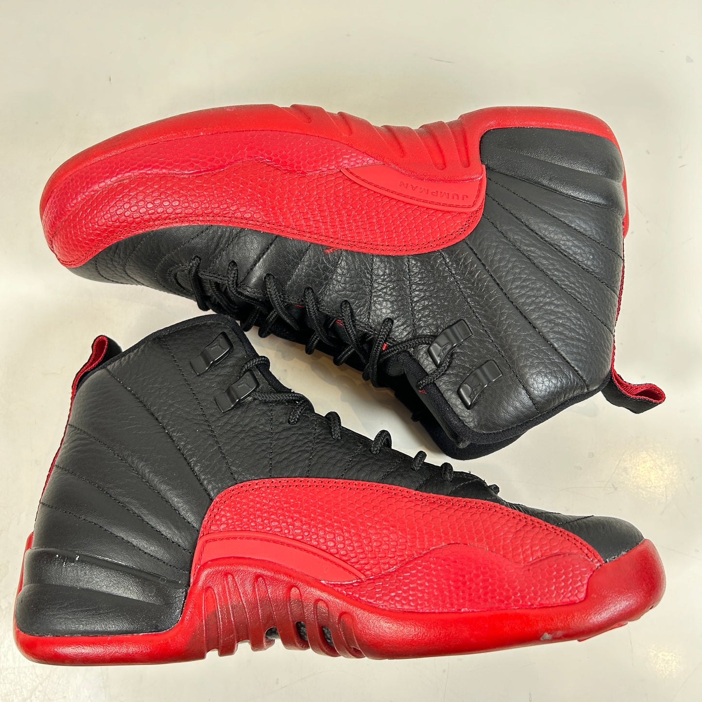 153265 002 Jordan 12 Retro Flu Game (2016) (GS) [USED] - 7 Y (Used) (No Box)