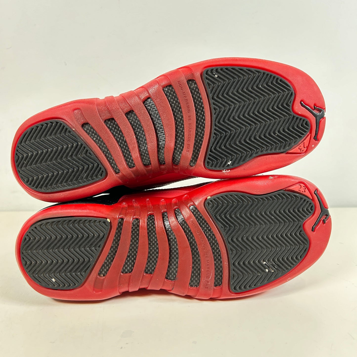 153265 002 Jordan 12 Retro Flu Game (2016) (GS) [USED] - 7 Y (Used) (No Box)