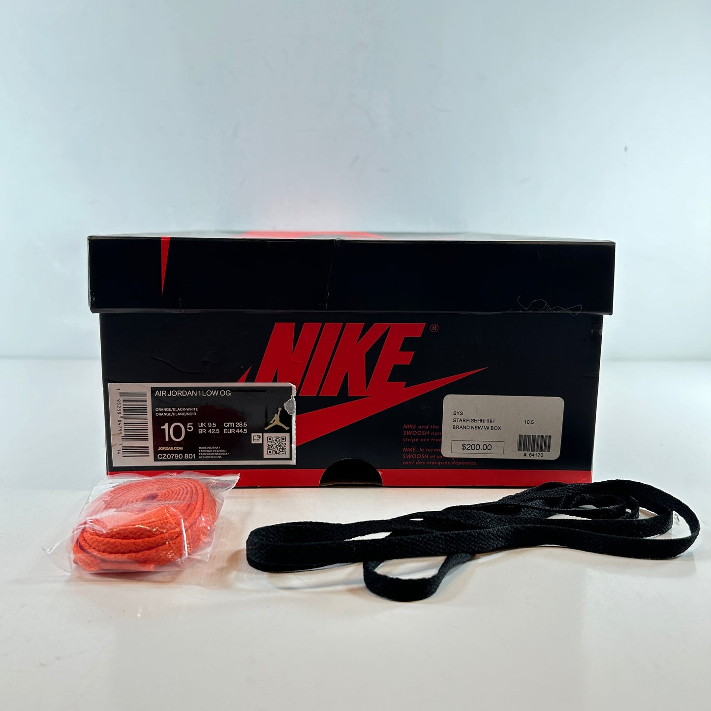 CZ0790 801 Air Jordan 1 Low Starfish [USED] - 10.5 M (Used)