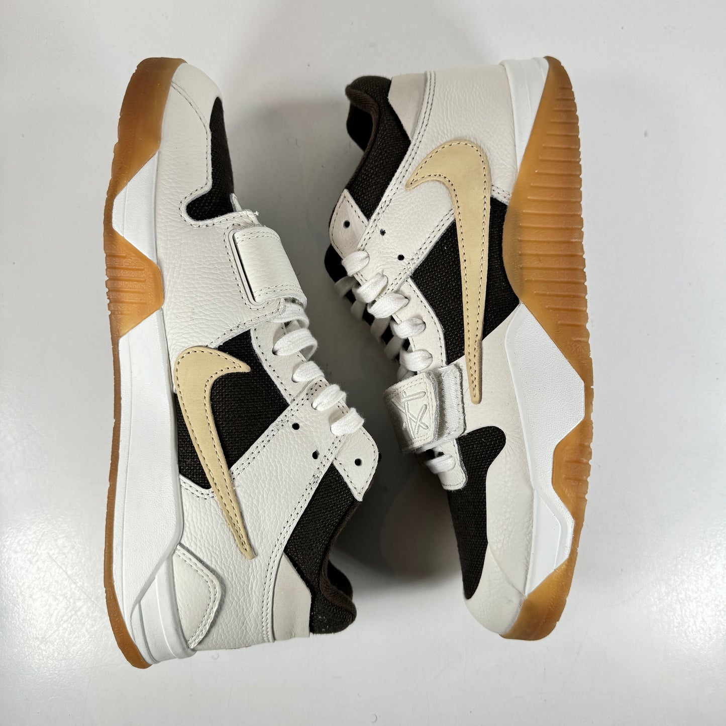 FZ8117 100 Jordan Jumpman Jack TR Travis Scott Sail Promo Sample [USED] - 9 M (Used)