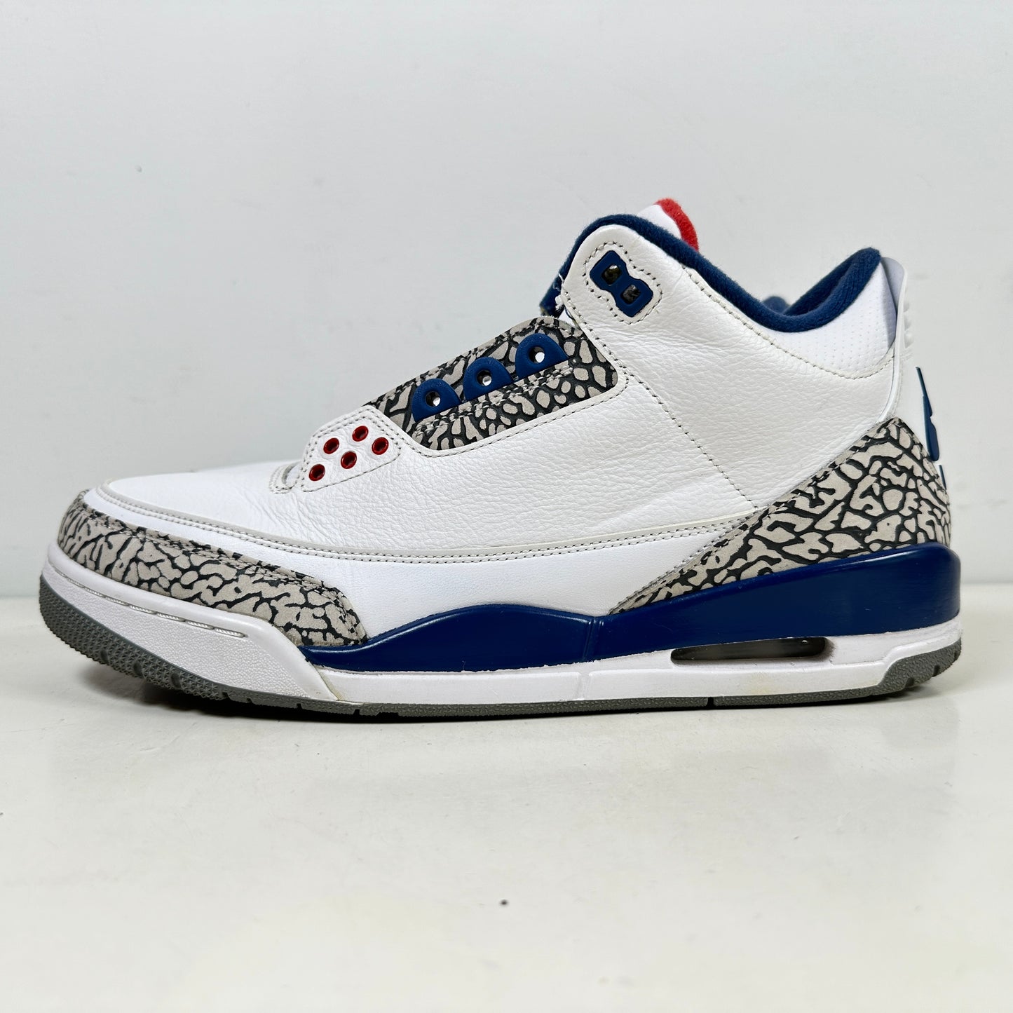 854262 106 Jordan 3 Retro True Blue (2016) [USED] - 12 M (Used)