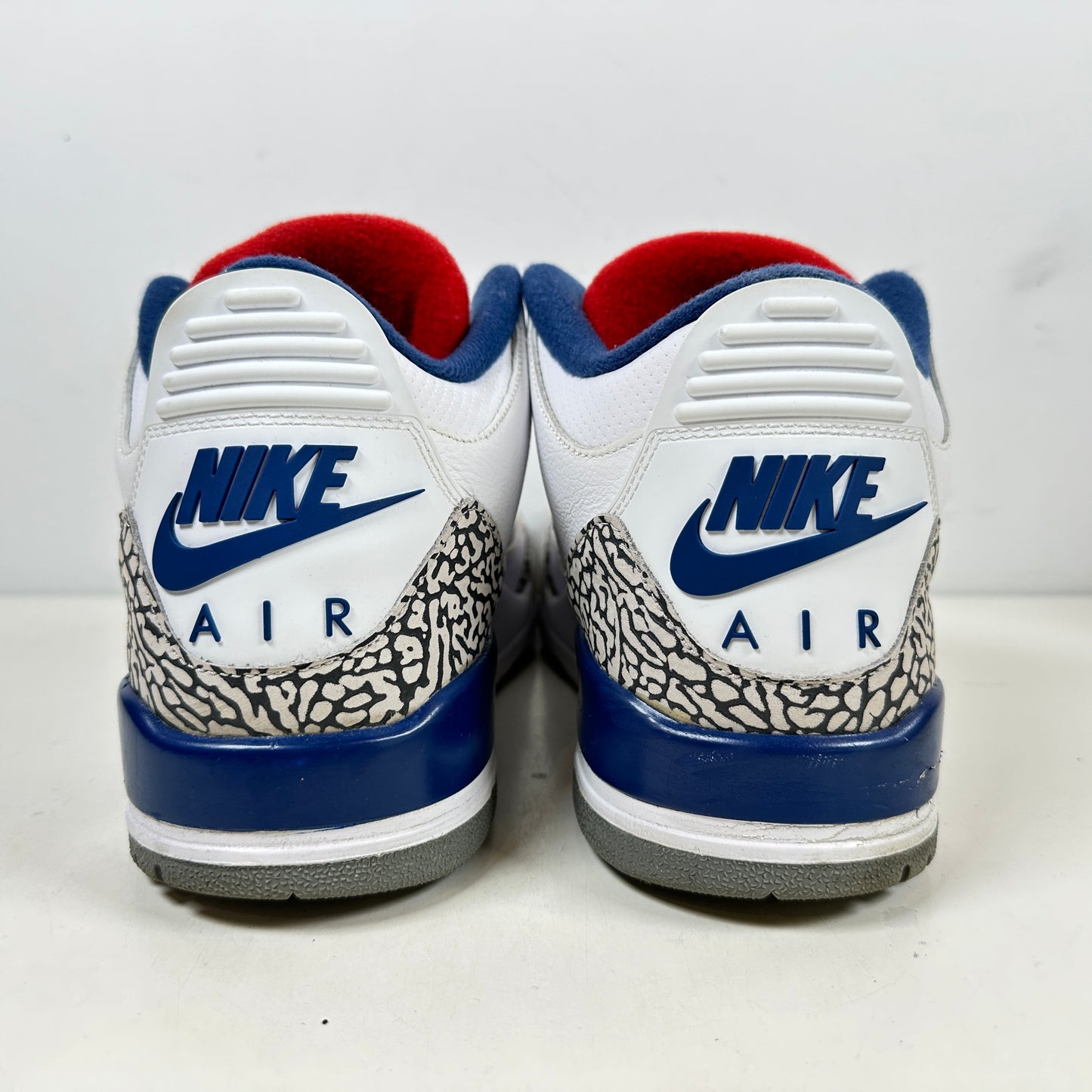 854262 106 Jordan 3 Retro True Blue (2016) [USED] - 12 M (Used)