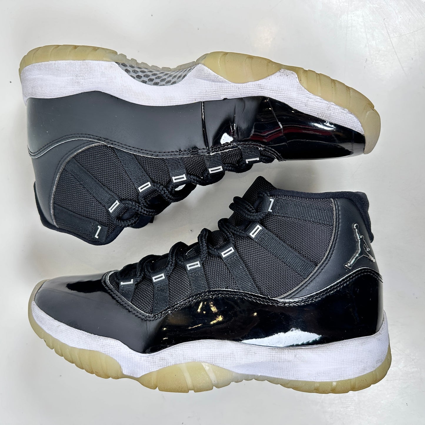 CT8012 011 Jordan 11 Jubilee [USED] - 8.5 M (Used)