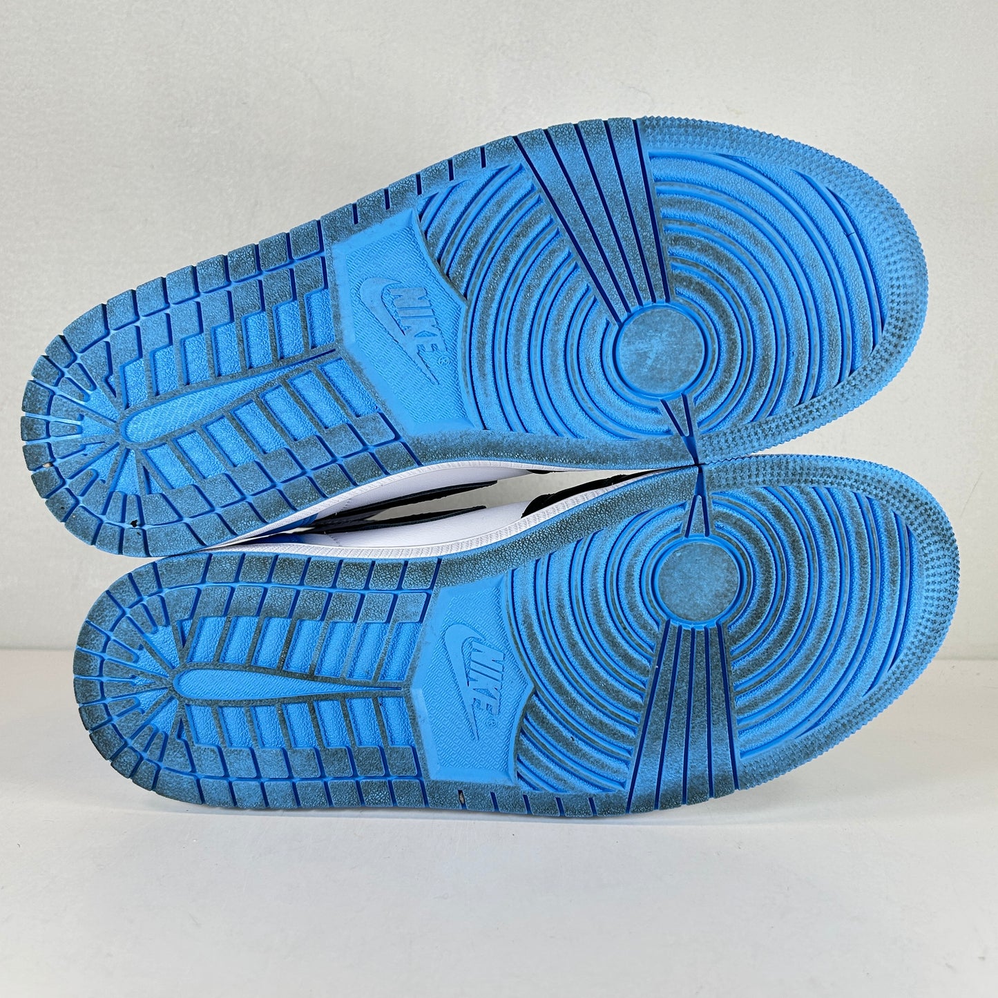 DZ5485 400 Jordan 1 Retro High OG UNC Toe [USED] - 9 M (Used3)