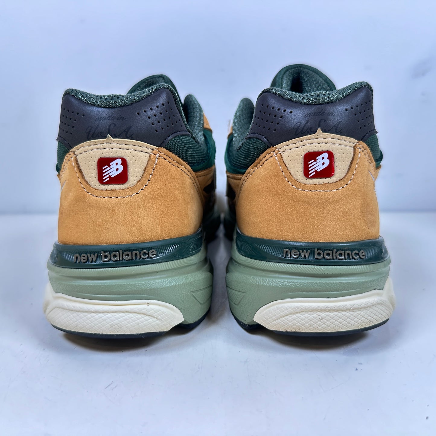 M990WG3 New Balance 990v3 MiUSA Tan Green [USED] - 11 M (VNDS)