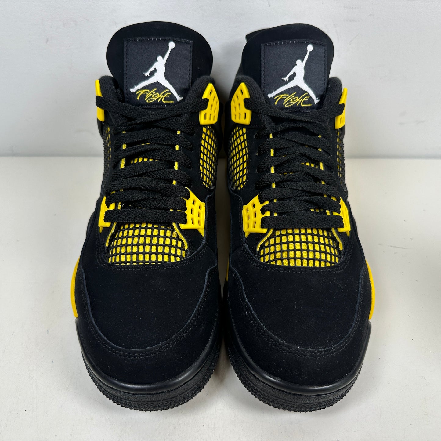 DH6927 017 Jordan 4 Retro Thunder [USED] - 9.5 M (Used2)