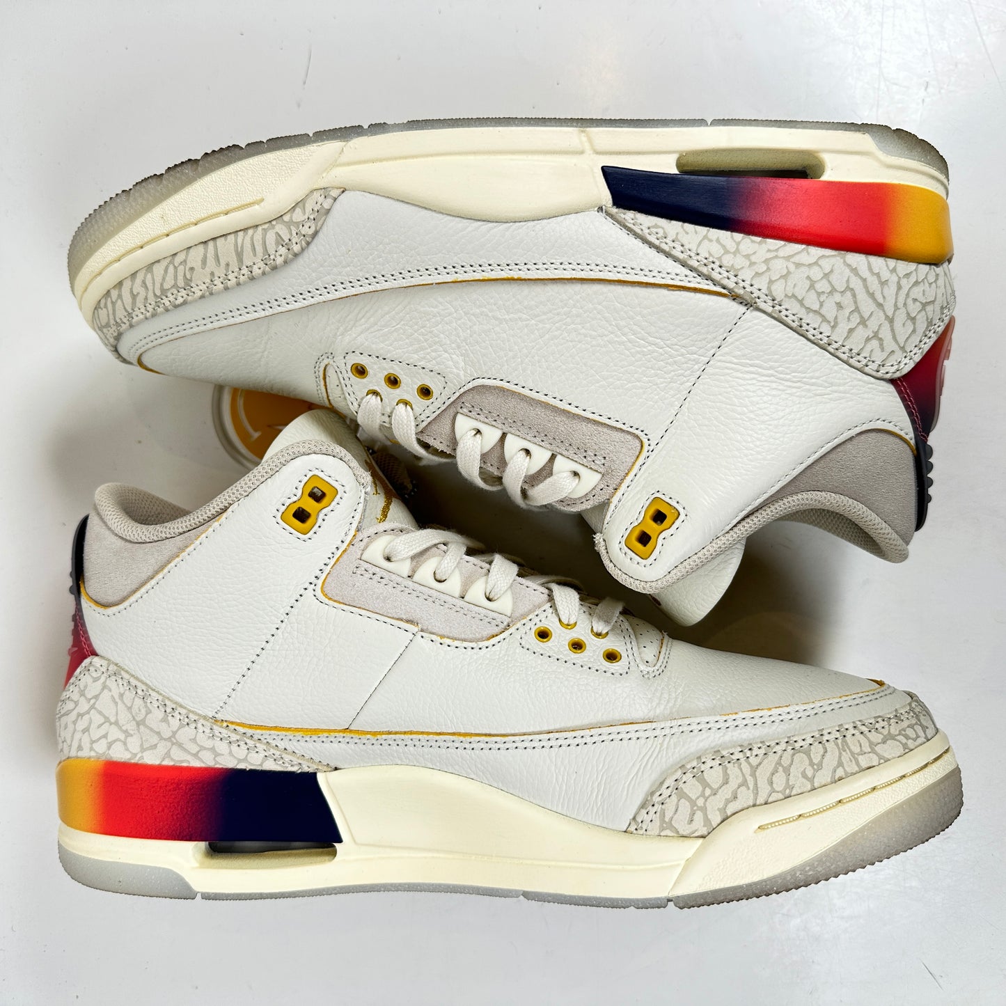 FN0344 901 Jordan 3 Retro SP J Balvin Medellin [USED] - 11 M (Used)