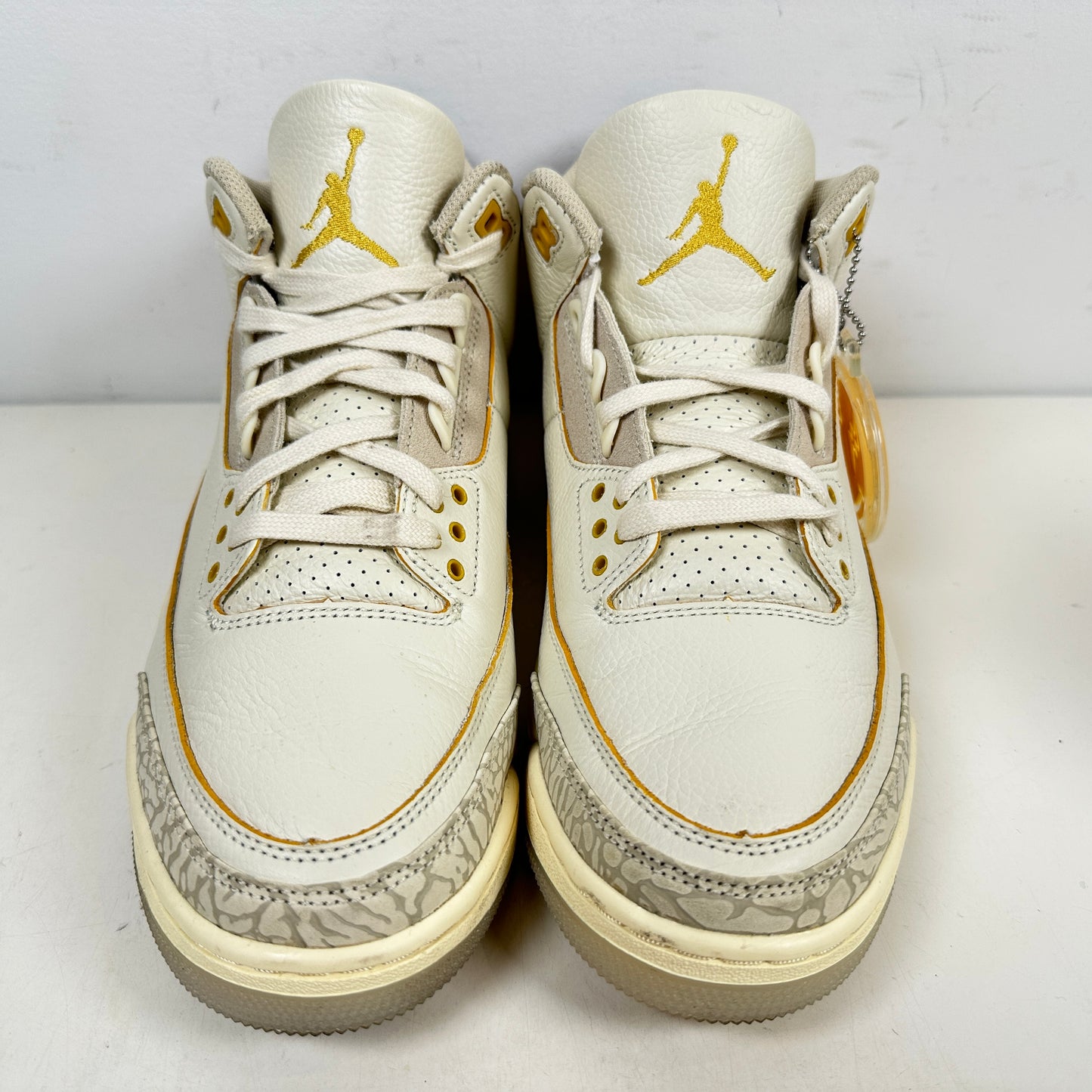 FN0344 901 Jordan 3 Retro SP J Balvin Medellin [USED] - 9 M (Used)