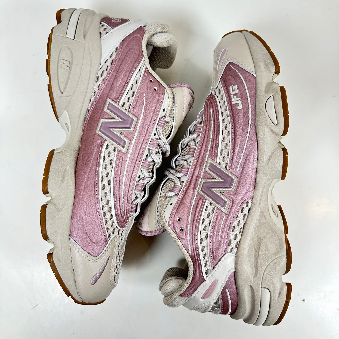 M1000JG1 New Balance 1000 Joe Freshgoods Pink [USED] - 9.5 M (Used)