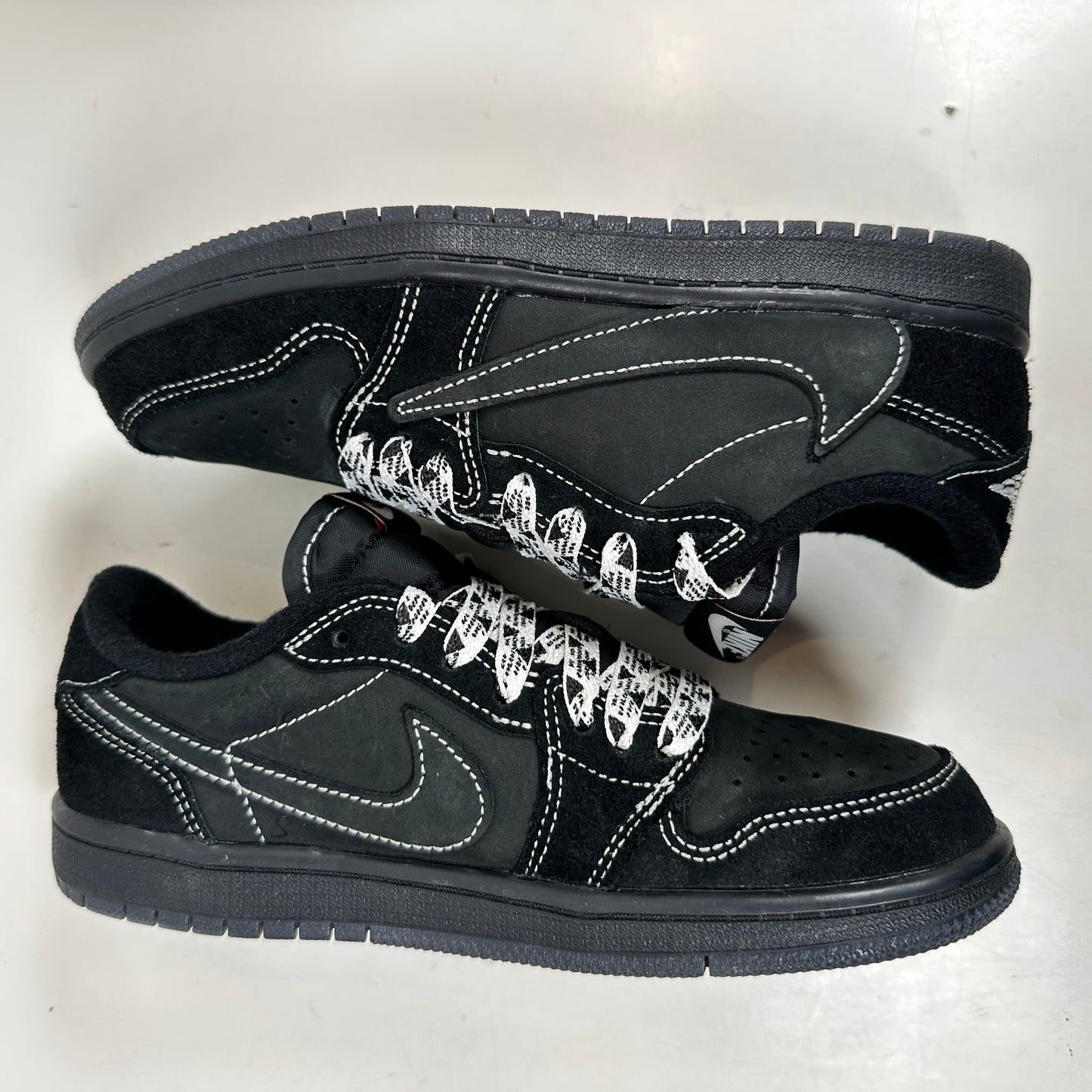 DO5442 001 Jordan 1 Retro Low OG SP Travis Scott Black Phantom (PS) [USED] - 3 Y (Used)