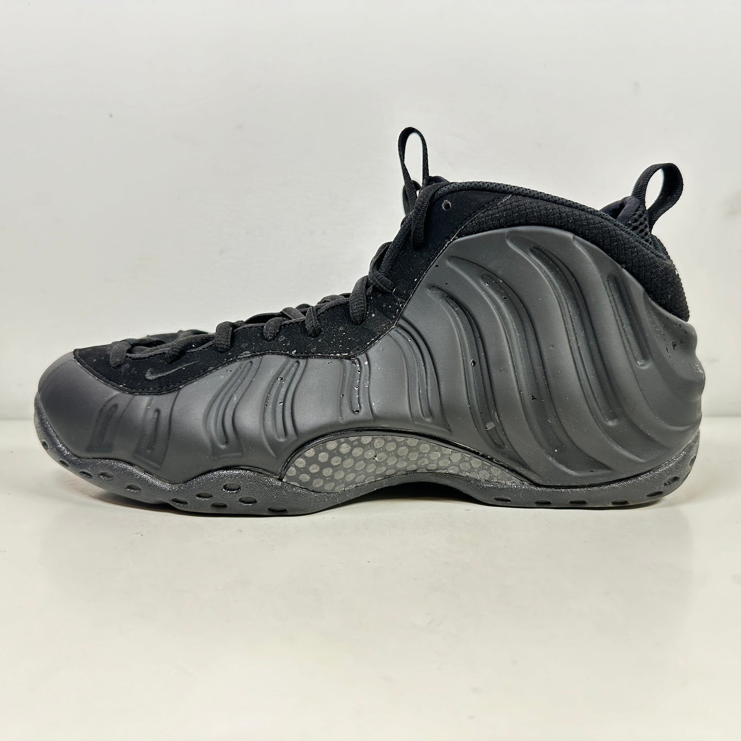 FD5855 001 Nike Air Foamposite One Anthracite (2023) [USED] - 13 M (Used) (No Box)