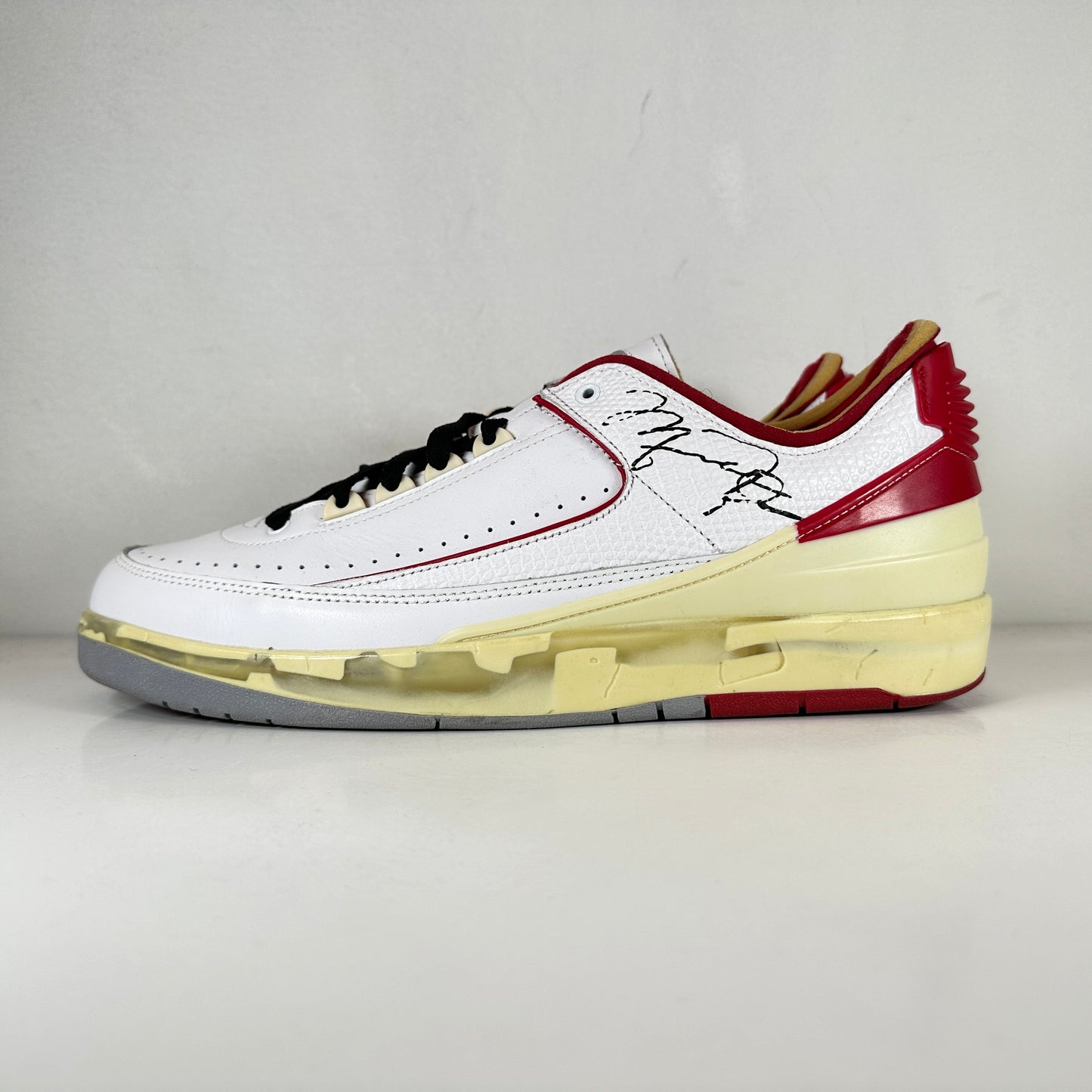 DJ4375 106 Jordan 2 Retro Low SP Off-White White Red [USED] - 13 M (Used) (No Box)