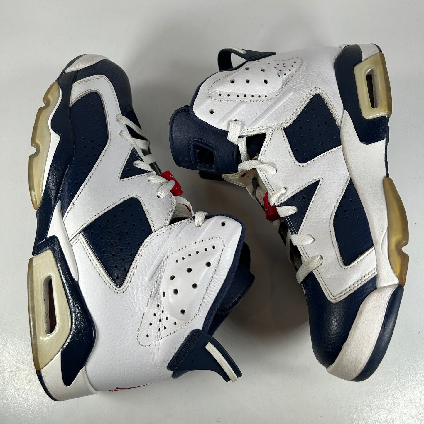 384664 130 Jordan 6 Retro Olympic London (2012) [USED] - 9.5 M (Used)