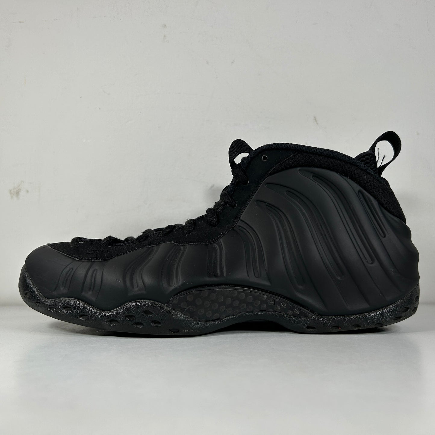 314996 001 Nike Air Foamposite One Anthracite (2020) [USED] - 11 M (Used)