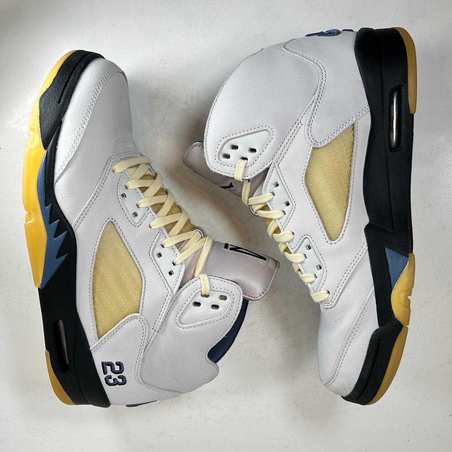 FZ5758 004 Jordan 5 Retro A Ma Maniere Dawn (Women's) [USED] - 11.5 W (Used)