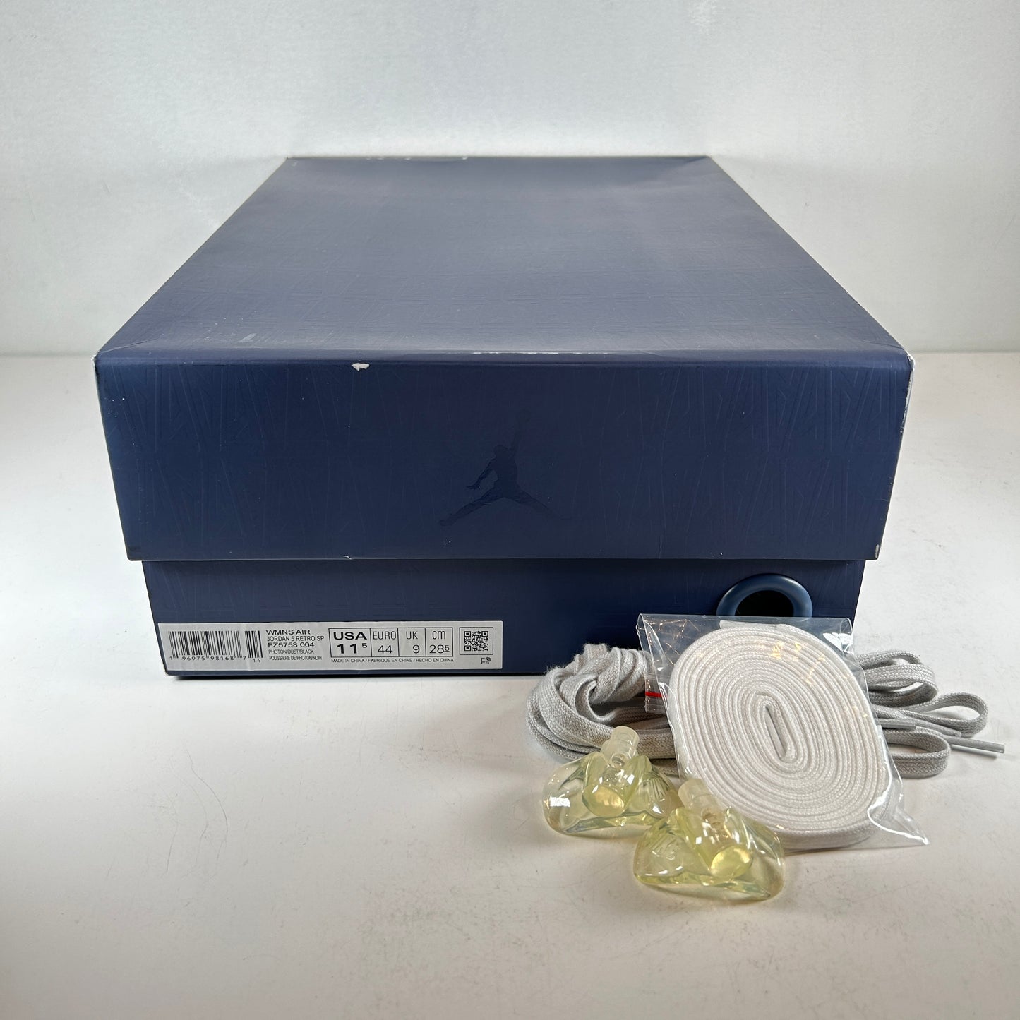 FZ5758 004 Jordan 5 Retro A Ma Maniere Dawn (Women's) [USED] - 11.5 W (Used)
