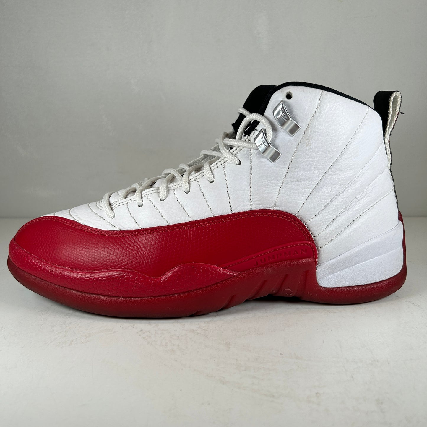 CT8013 116 Jordan 12 Retro Cherry (2023) [USED] - 9.5 M (Used) (No Box)