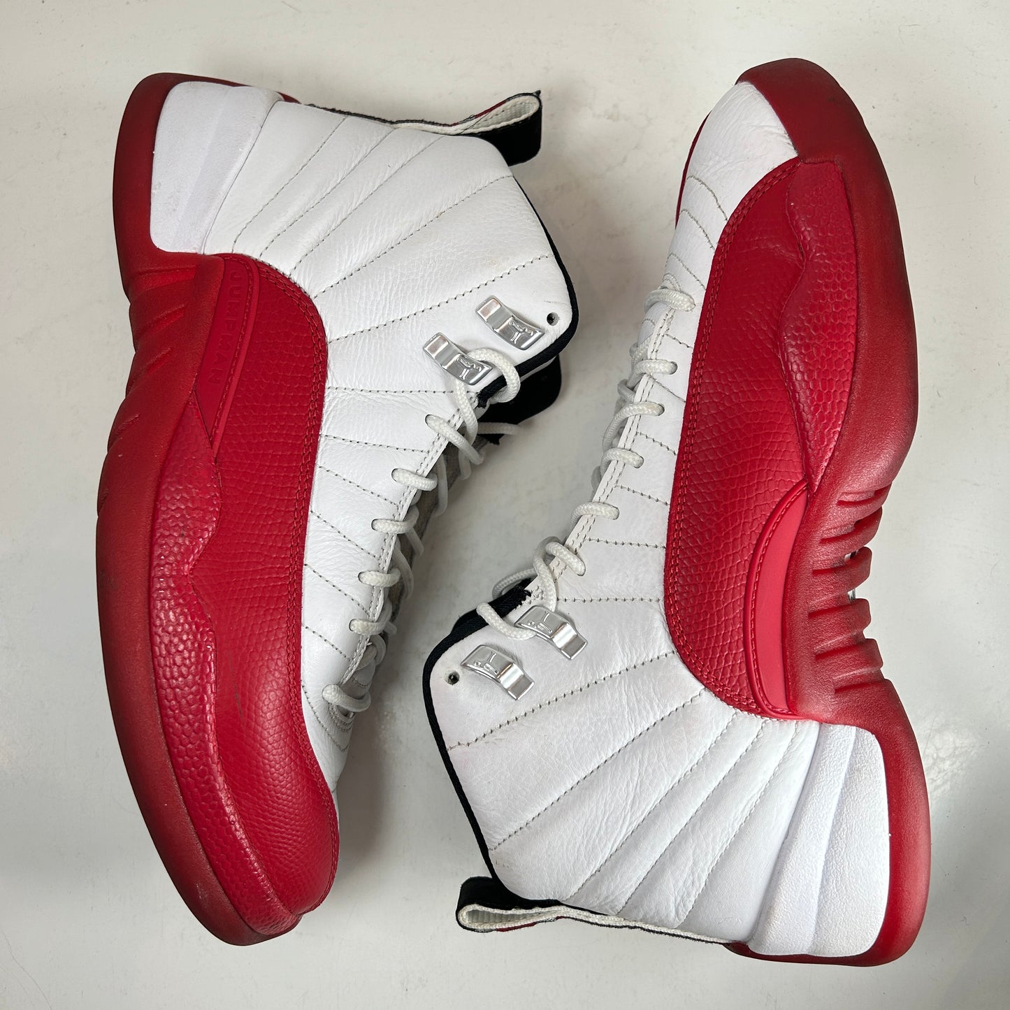 CT8013 116 Jordan 12 Retro Cherry (2023) [USED] - 9.5 M (Used) (No Box)