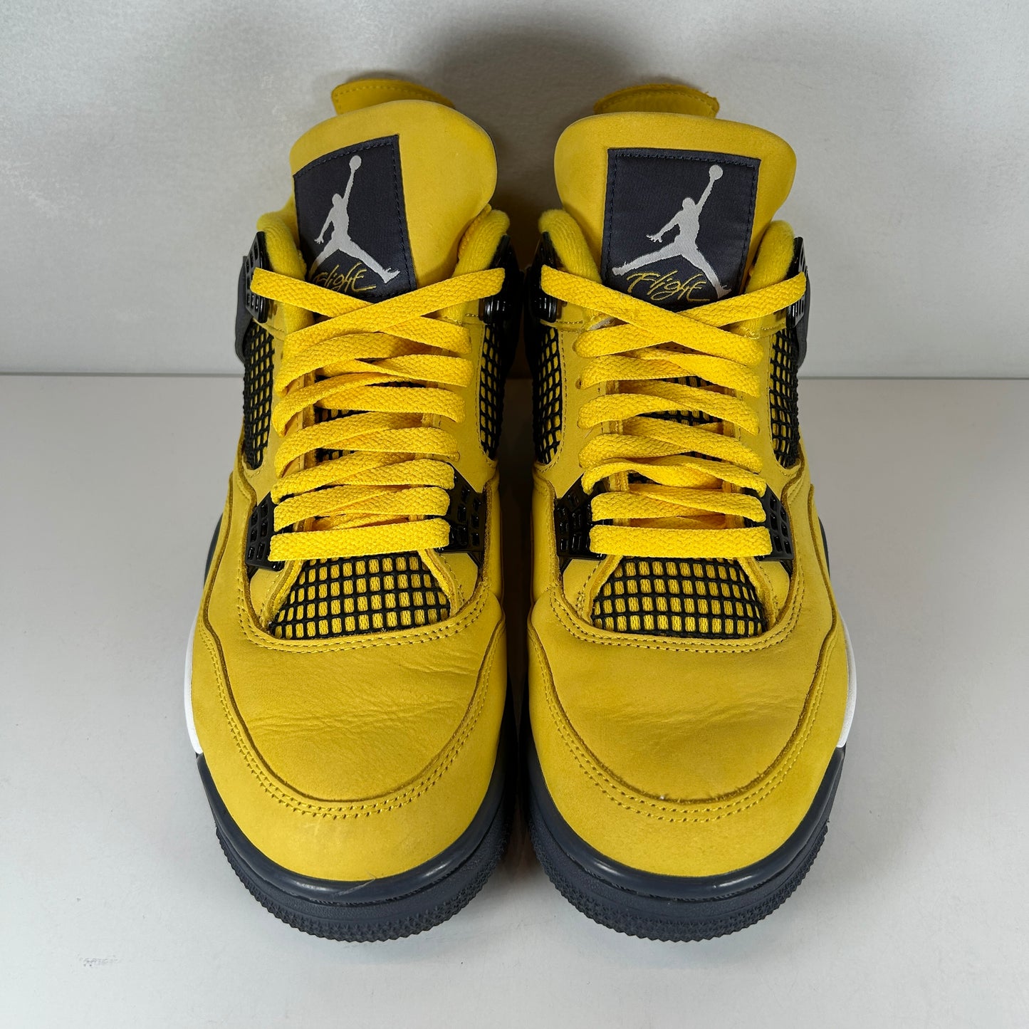 CT8527 700 Jordan 4 Retro Lightning (2021) [USED] - 9 M (Used)