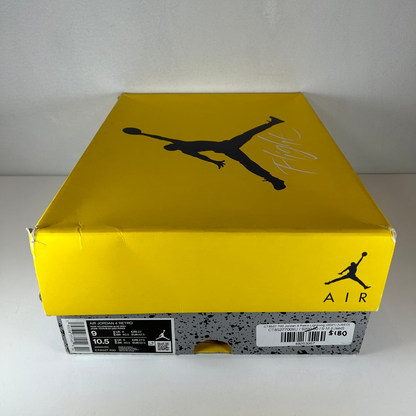 CT8527 700 Jordan 4 Retro Lightning (2021) [USED] - 9 M (Used)