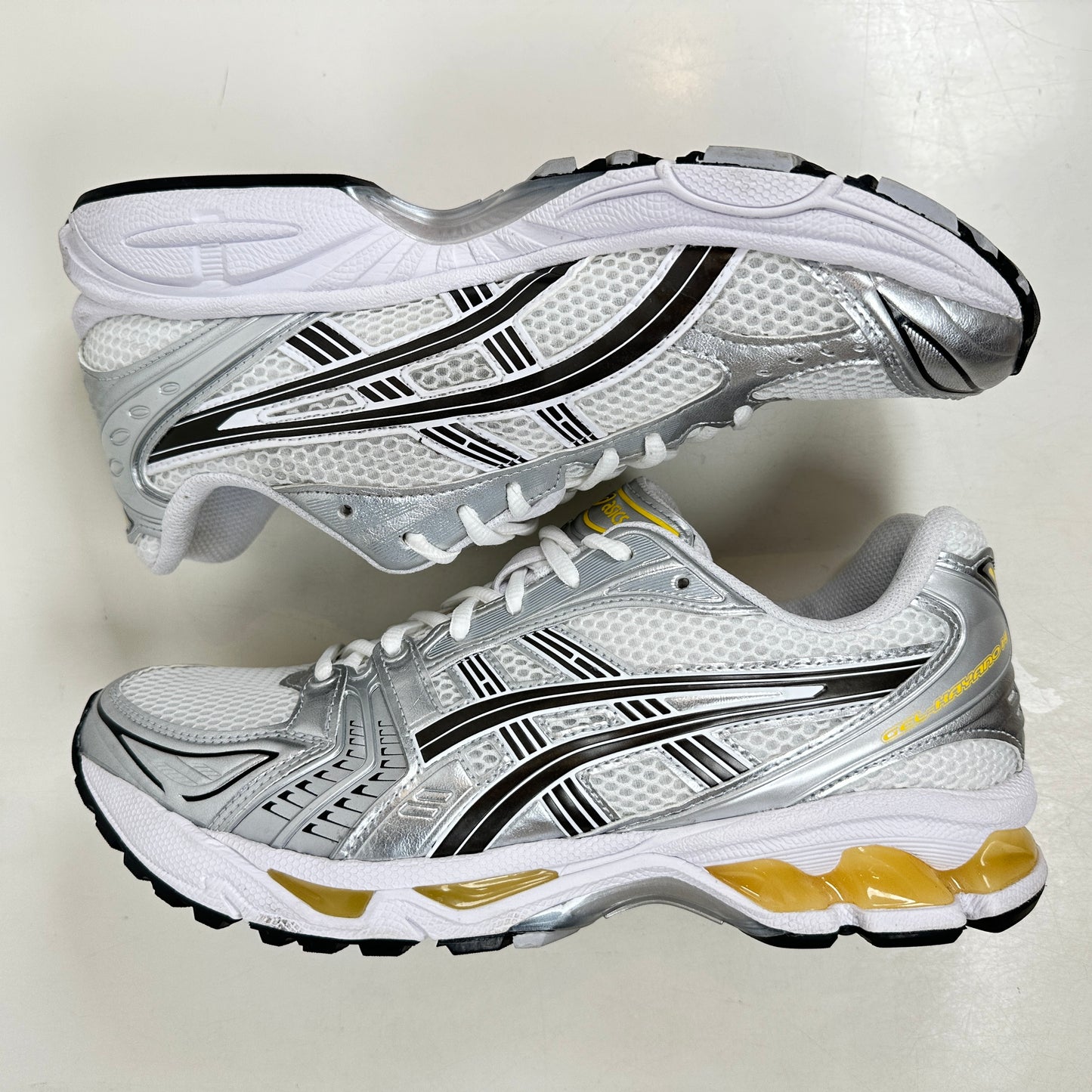 1203A537 101 ASICS GEL-Kayano 14 Tai Chi Yellow [USED] - 9 M (Used)