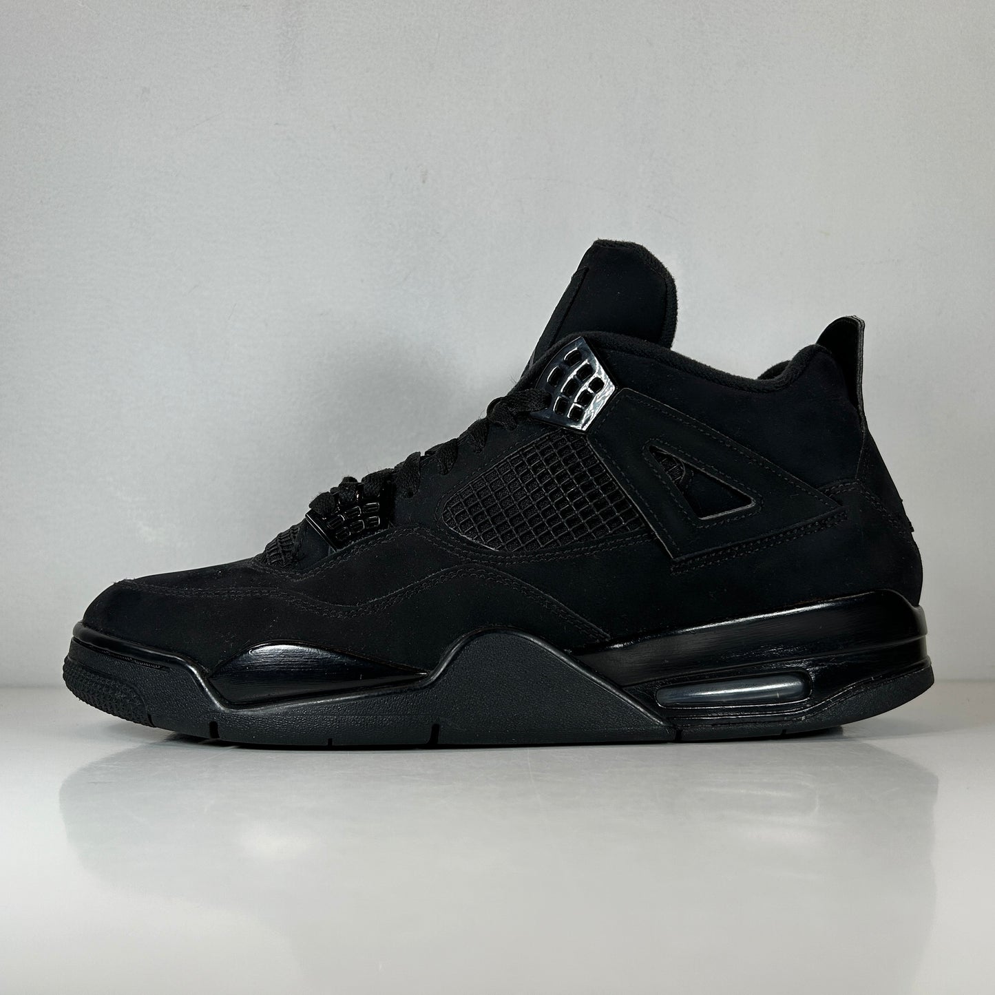 CU1110 010 Jordan 4 Black Cat 2020 [USED] - 13 M (Used)