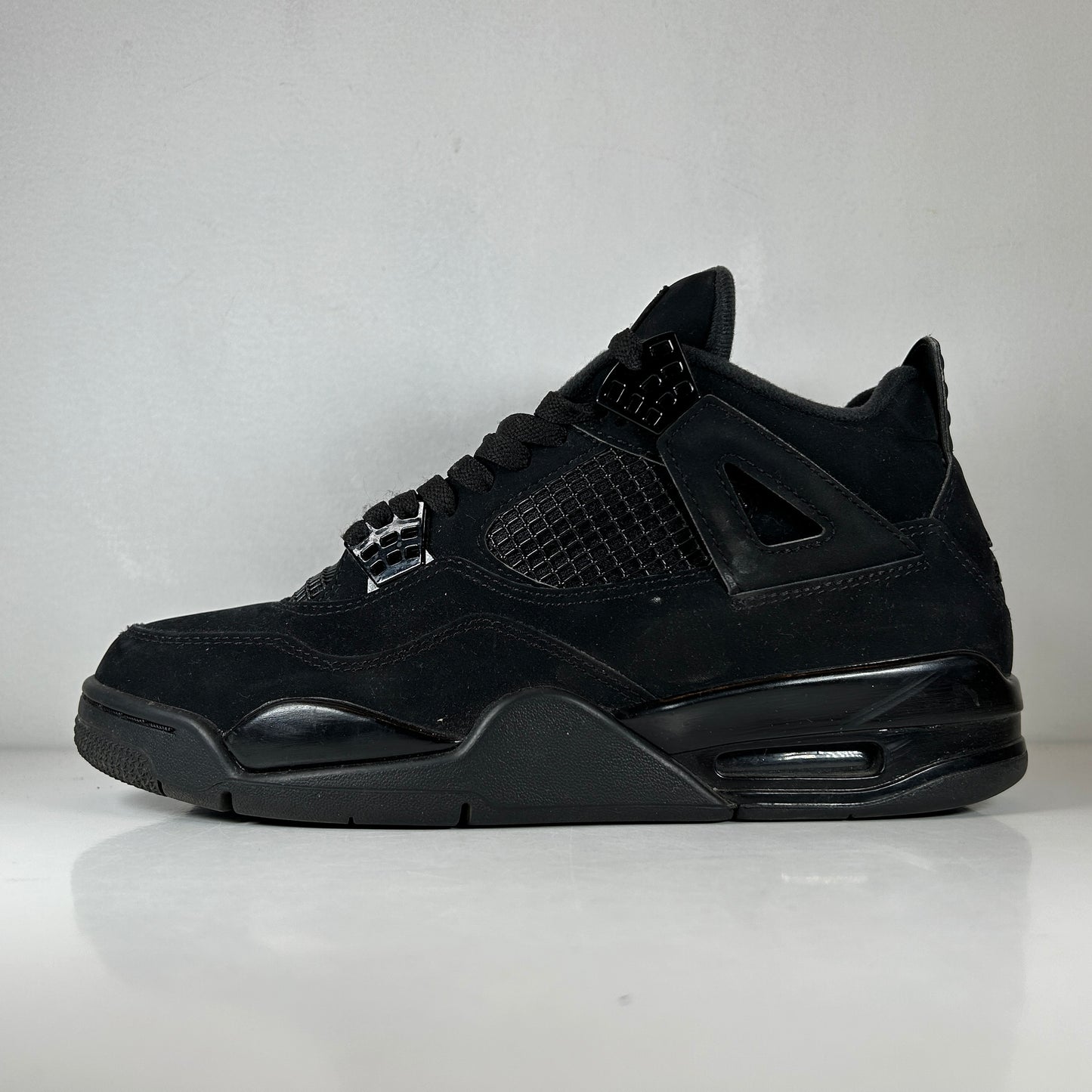 CU1110 010 Jordan 4 Black Cat 2020 [USED] - 9.5 M (Used)