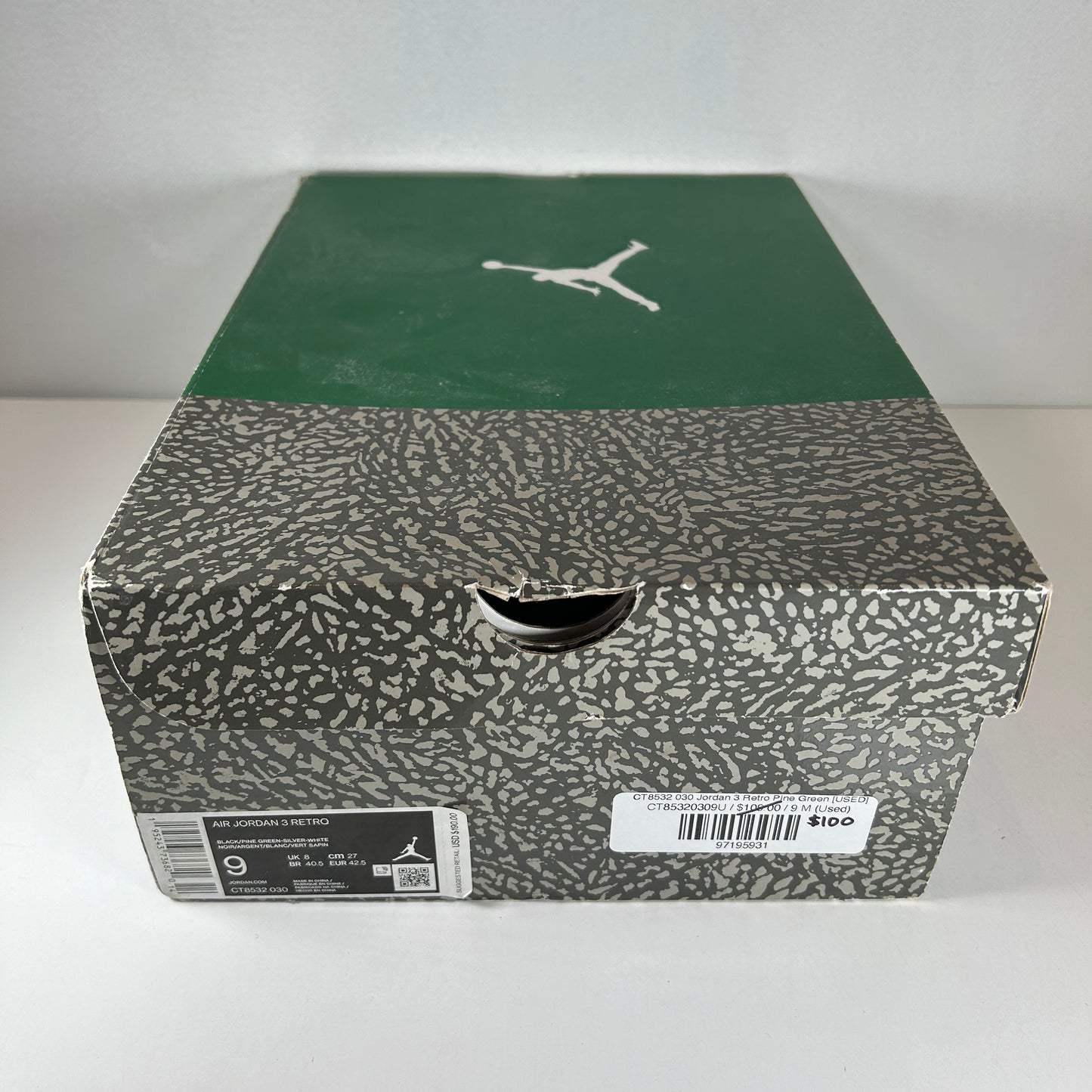 CT8532 030 Jordan 3 Retro Pine Green [USED] - 9 M (Used)