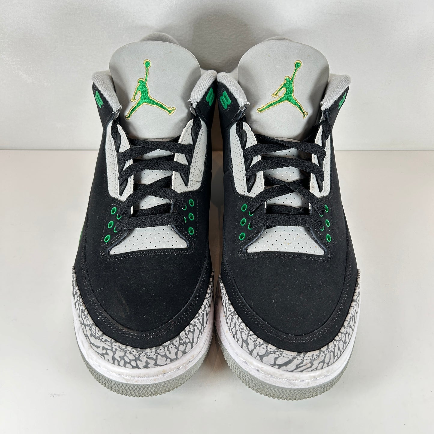 CT8532 030 Jordan 3 Retro Pine Green [USED] - 10 M (Used)