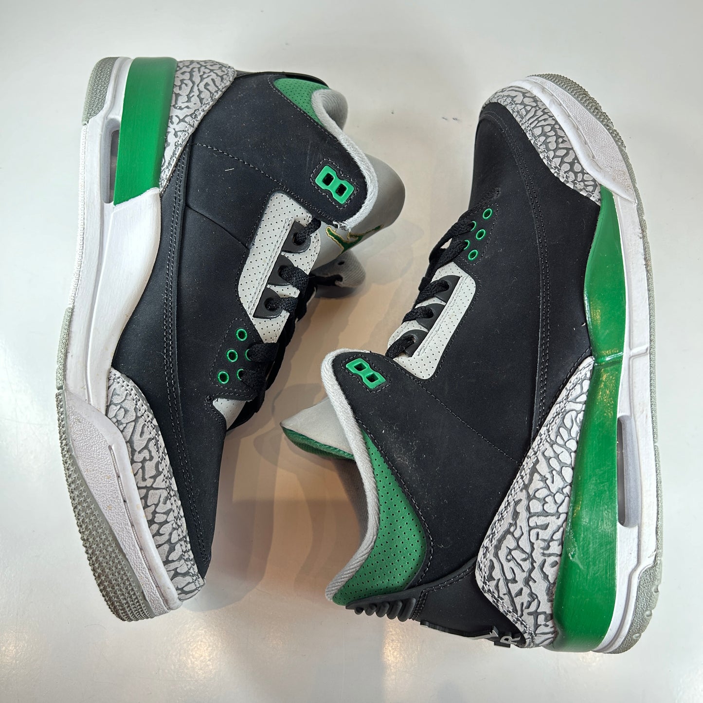 CT8532 030 Jordan 3 Retro Pine Green [USED] - 10 M (Used)