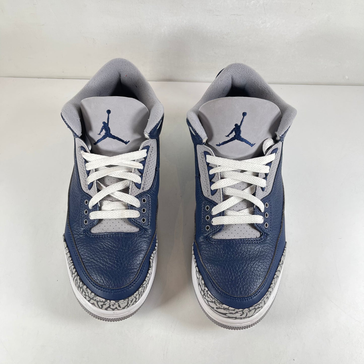 CT8532 401 Jordan 3 Georgetown [USED] - 8.5 M (Used)