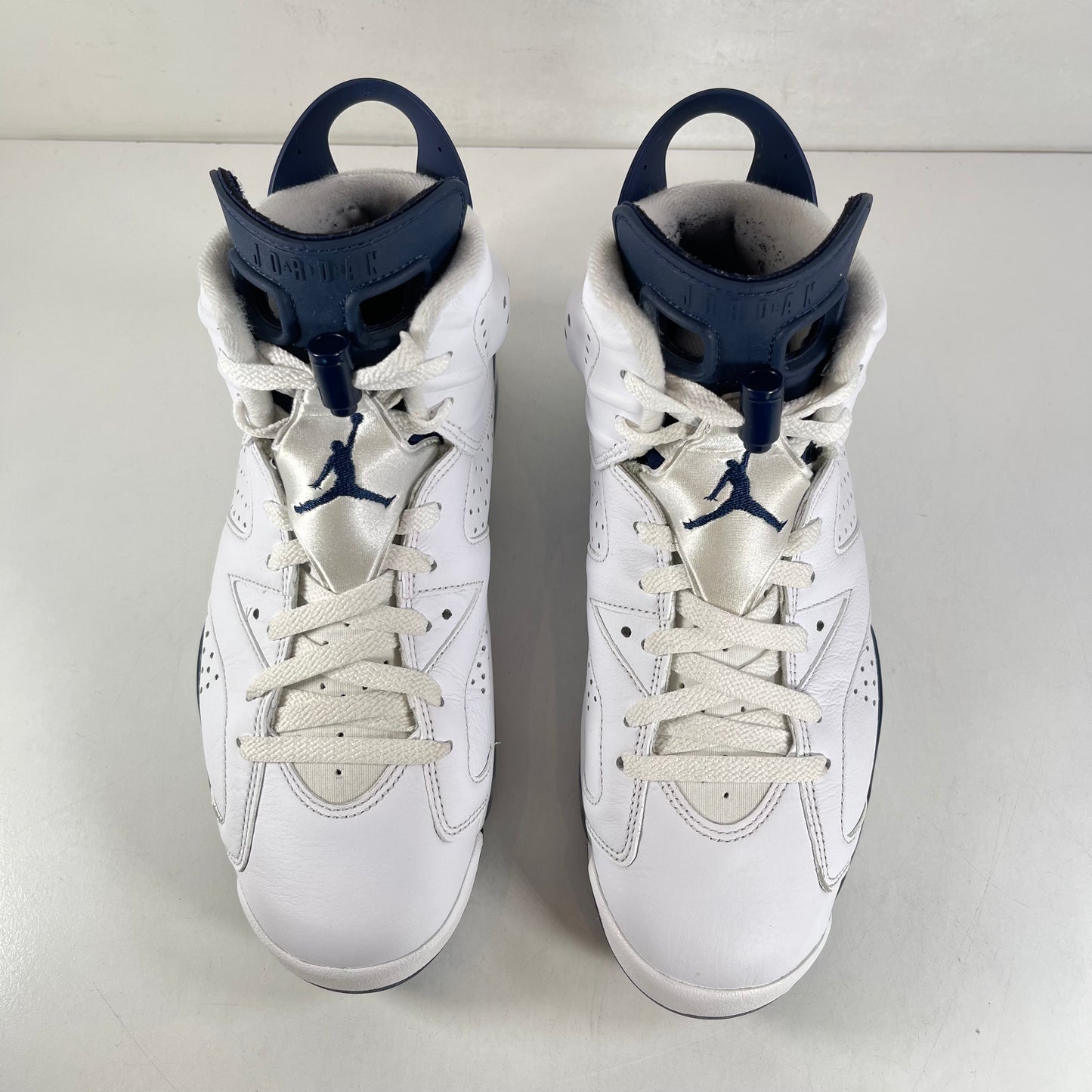 CT8529 141 Jordan 6 Retro Midnight Navy (2022) [USED] - 8.5 M (Used)