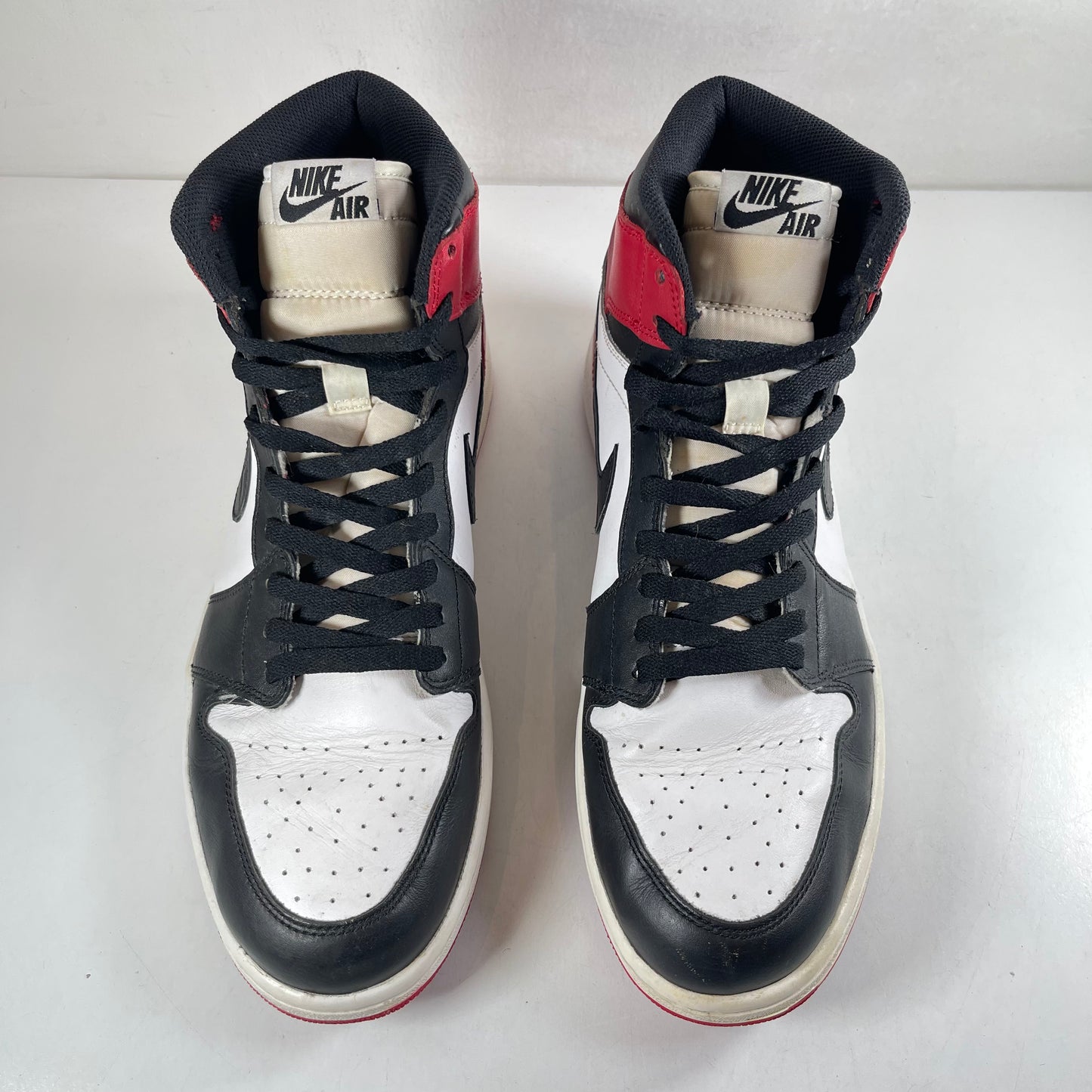 555088 184 Jordan 1 Retro Black Toe (2013) [USED] - 12 M (Used) (Replace Box)