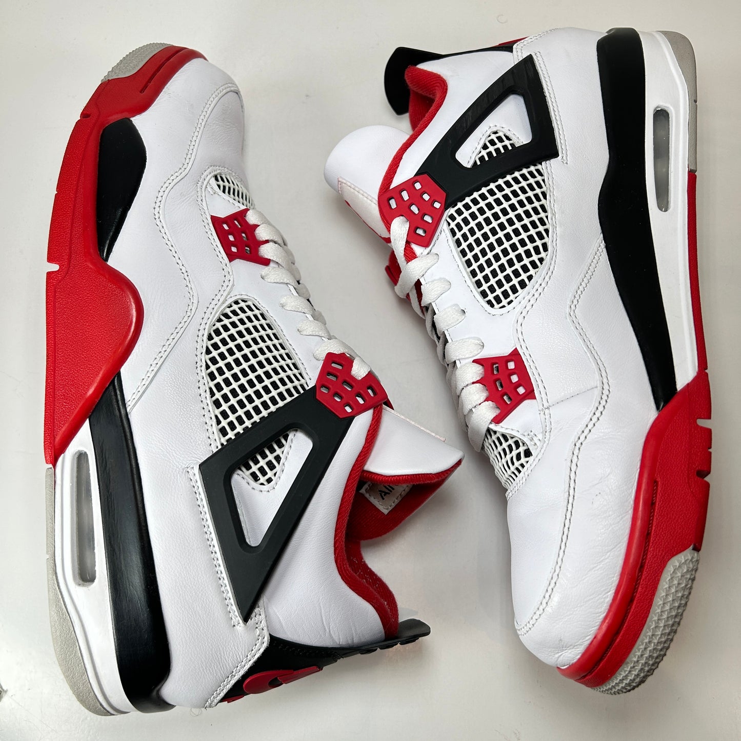 DC7770 160 Jordan 4 Retro Rojo Fuego (2020)