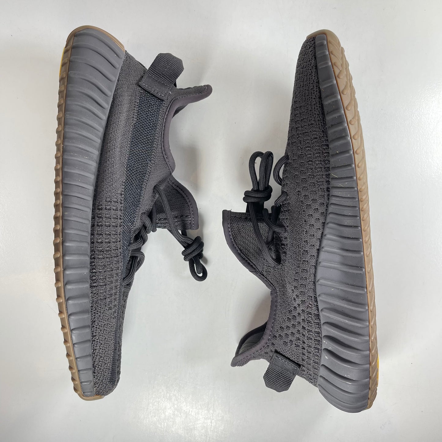 FY2903 adidas Yeezy Boost 350 V2 Ceniza