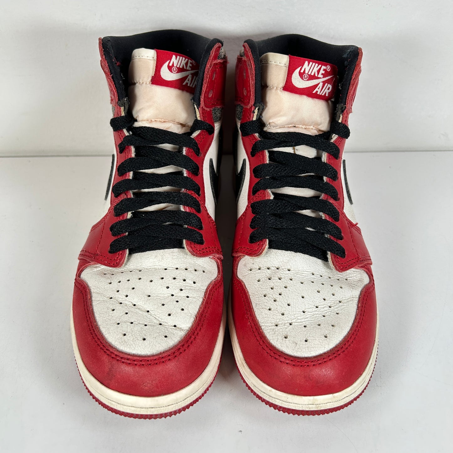 FD1437 612 Jordan 1 Retro High OG Chicago Lost and Found GS [USED] - 4 Y (Used2)