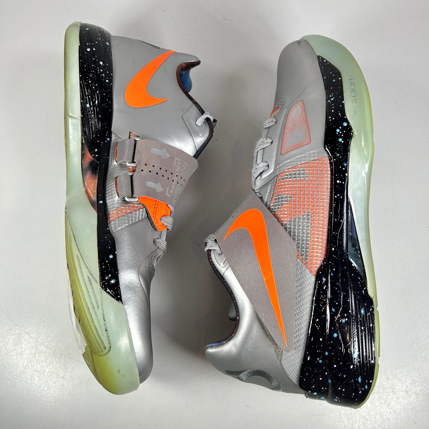 FD2635 001 Nike KD 4 Galaxy (2024) [USED] - 9.5 M (Used)