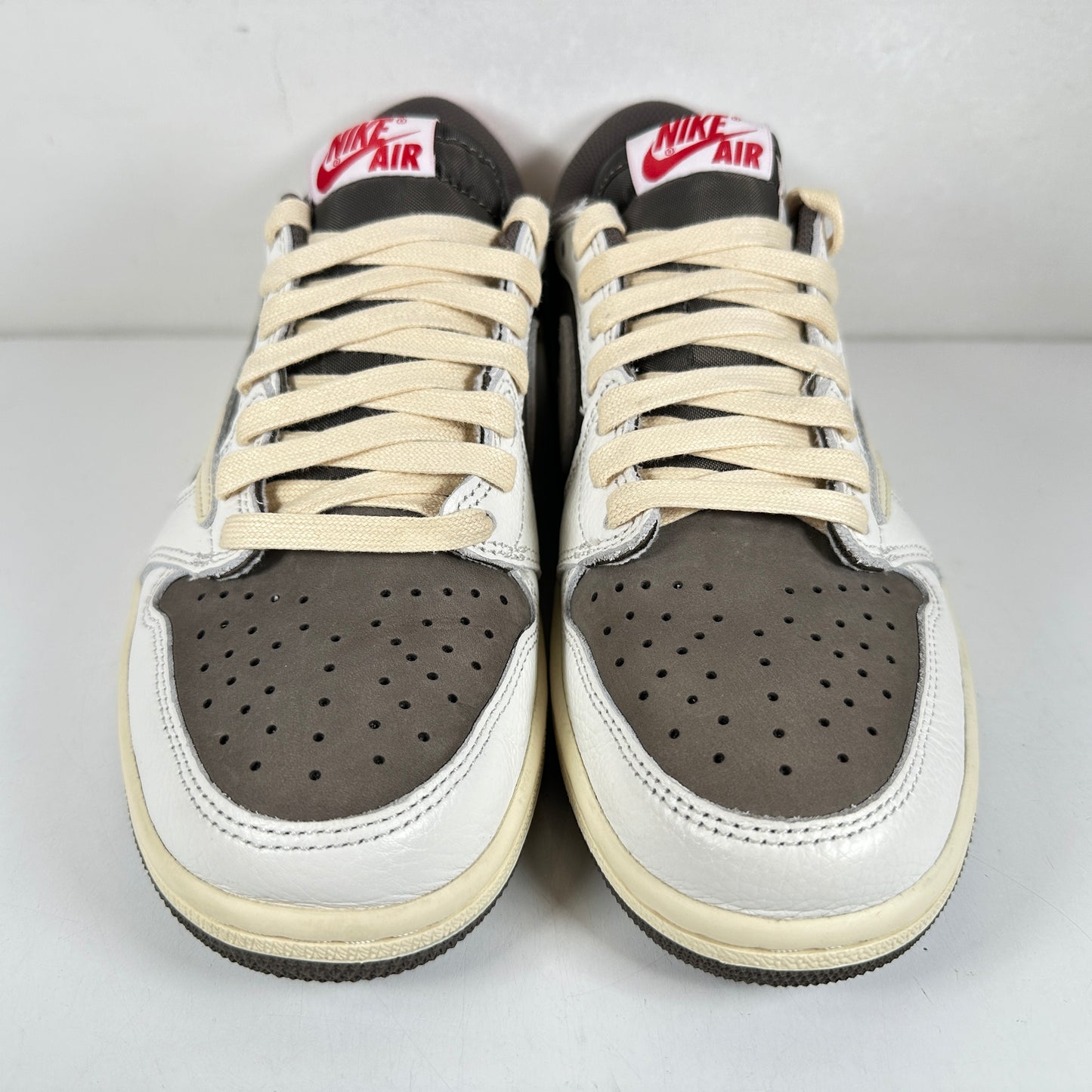 Jordan 1 Retro Low OG SP Travis Scott Moca inverso