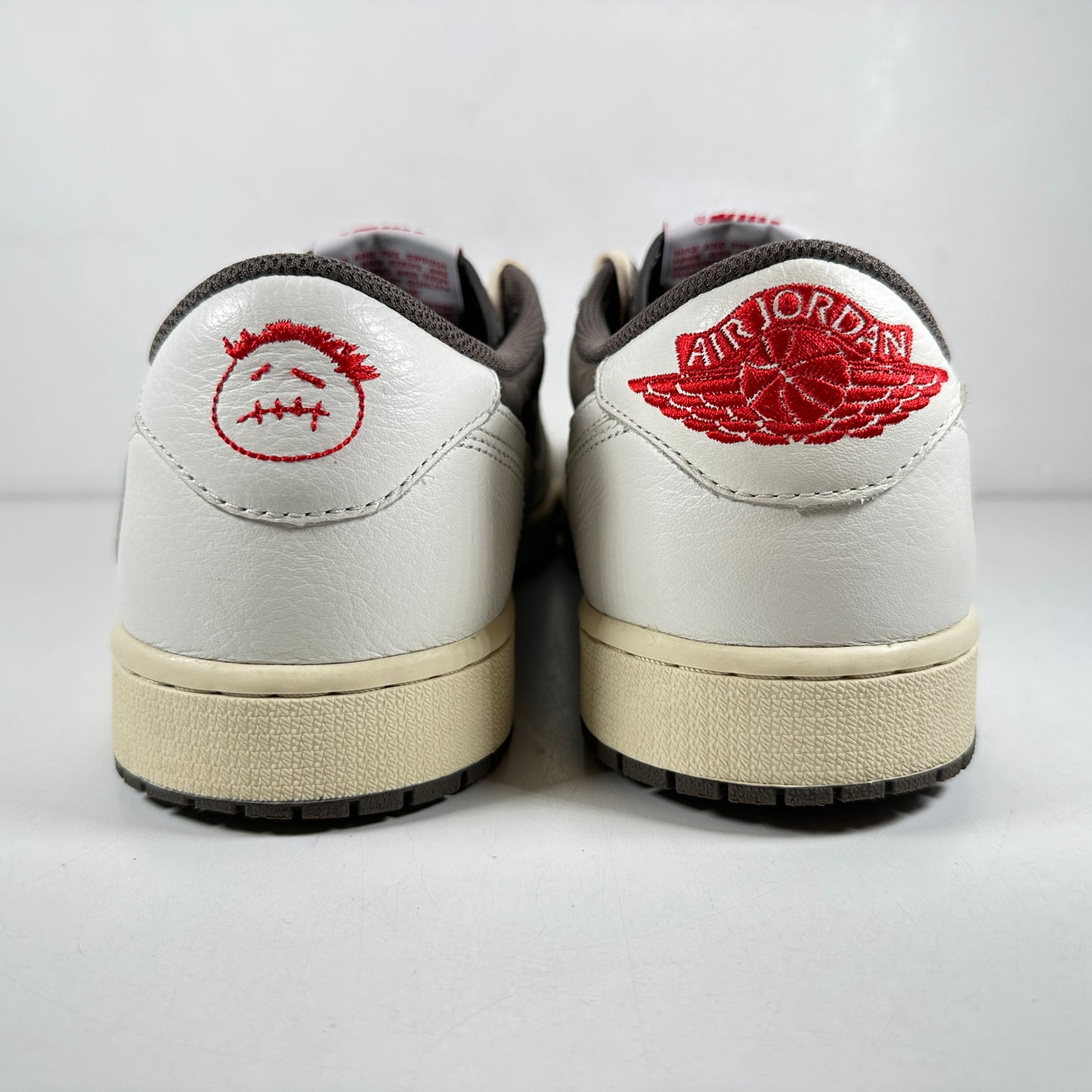DM7866 162 Jordan 1 Retro Low OG SP Travis Scott Reverse Mocha [USED] - 13 M (Used)