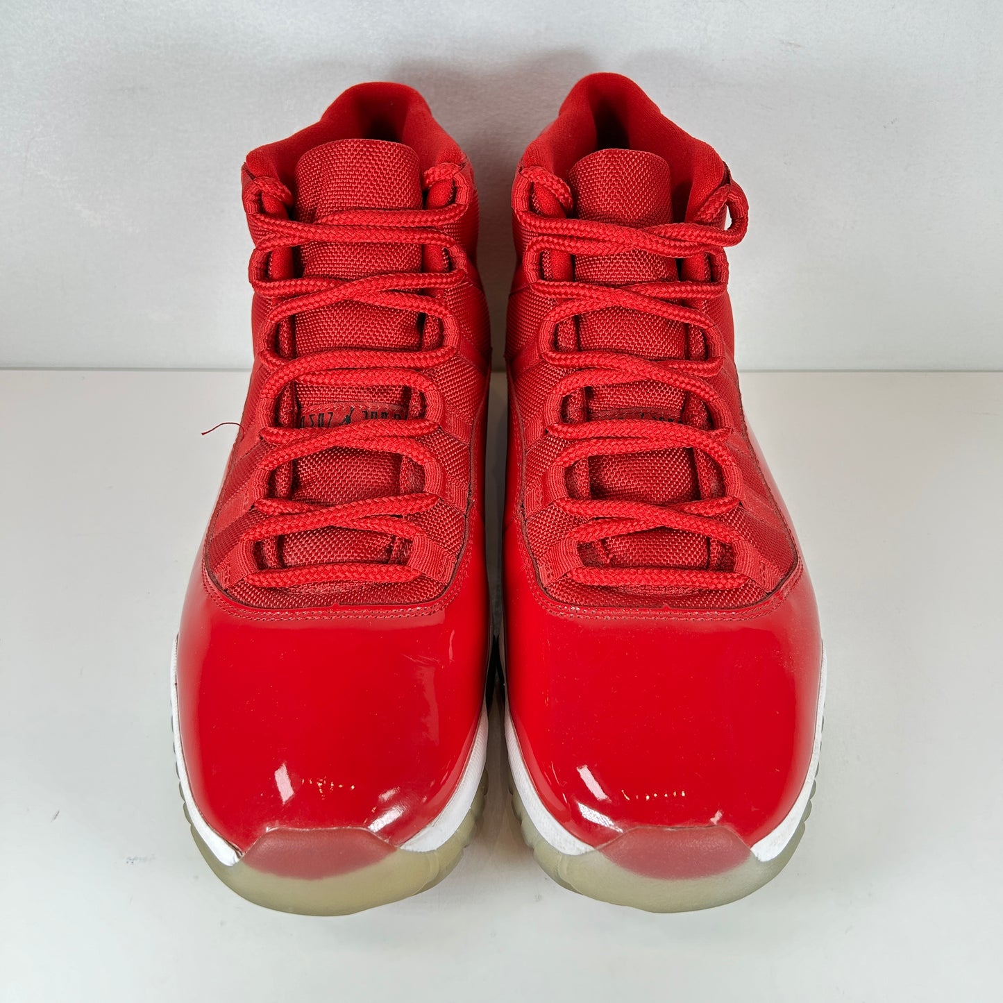 378037 623 Jordan 11 Retro Win like 96 [USED] - 12 M (Used) (Replace Box)