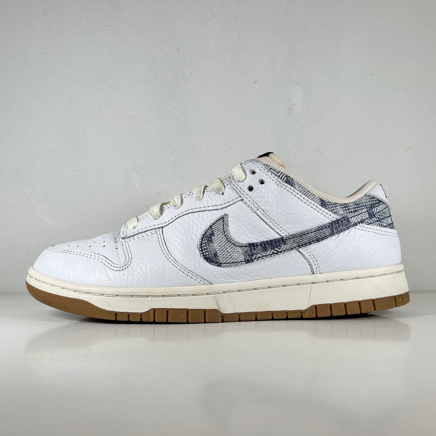 FN6881 100 Nike Dunk Low New Americana Washed Denim [USED] - 10 M (Used)