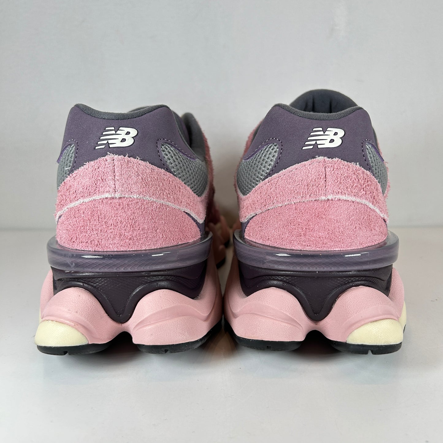 U9060YSO New Balance 9060 Pink Lavender [USED] - 11 M (Used)