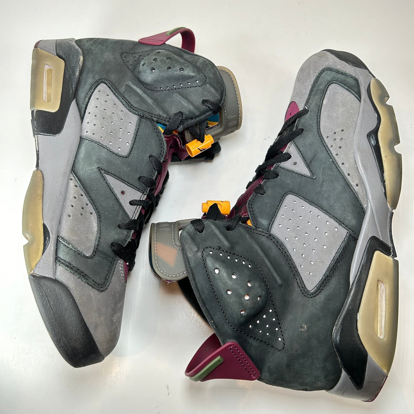 CT8529 063 Jordan 6 Retro Bordeaux [USED] - 10 M (Used) (Replace Box)